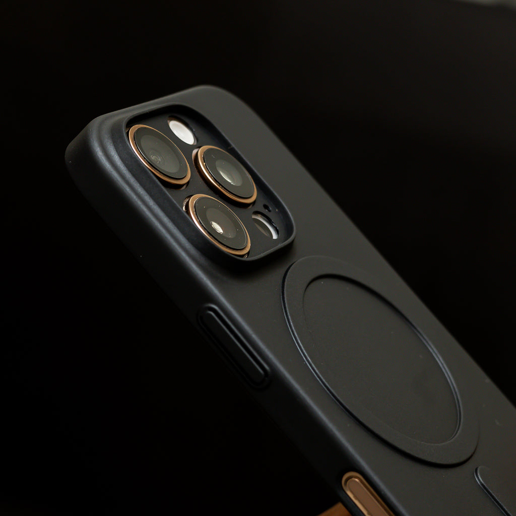 Dark Black Magsafe Thin Case