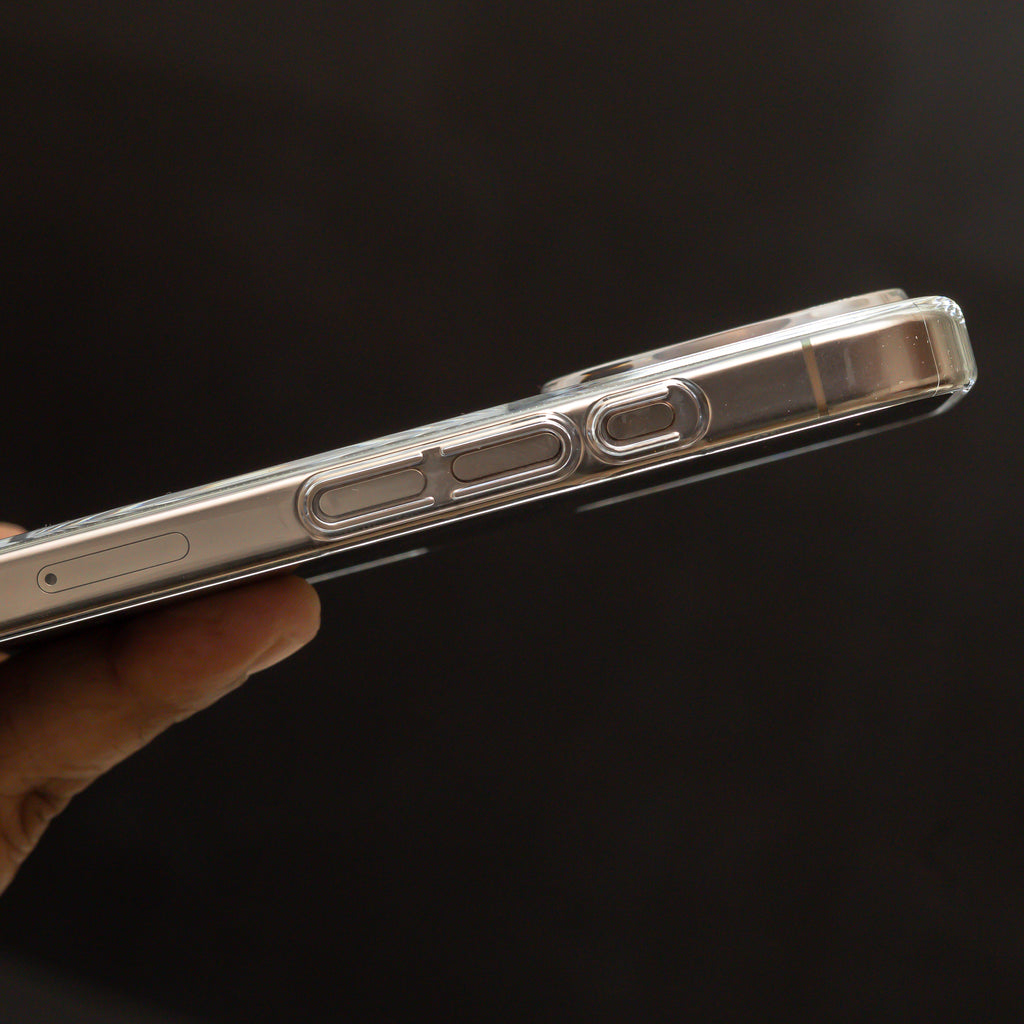 Ultra Clear MagSafe Hard Case (Non-Yellowing)