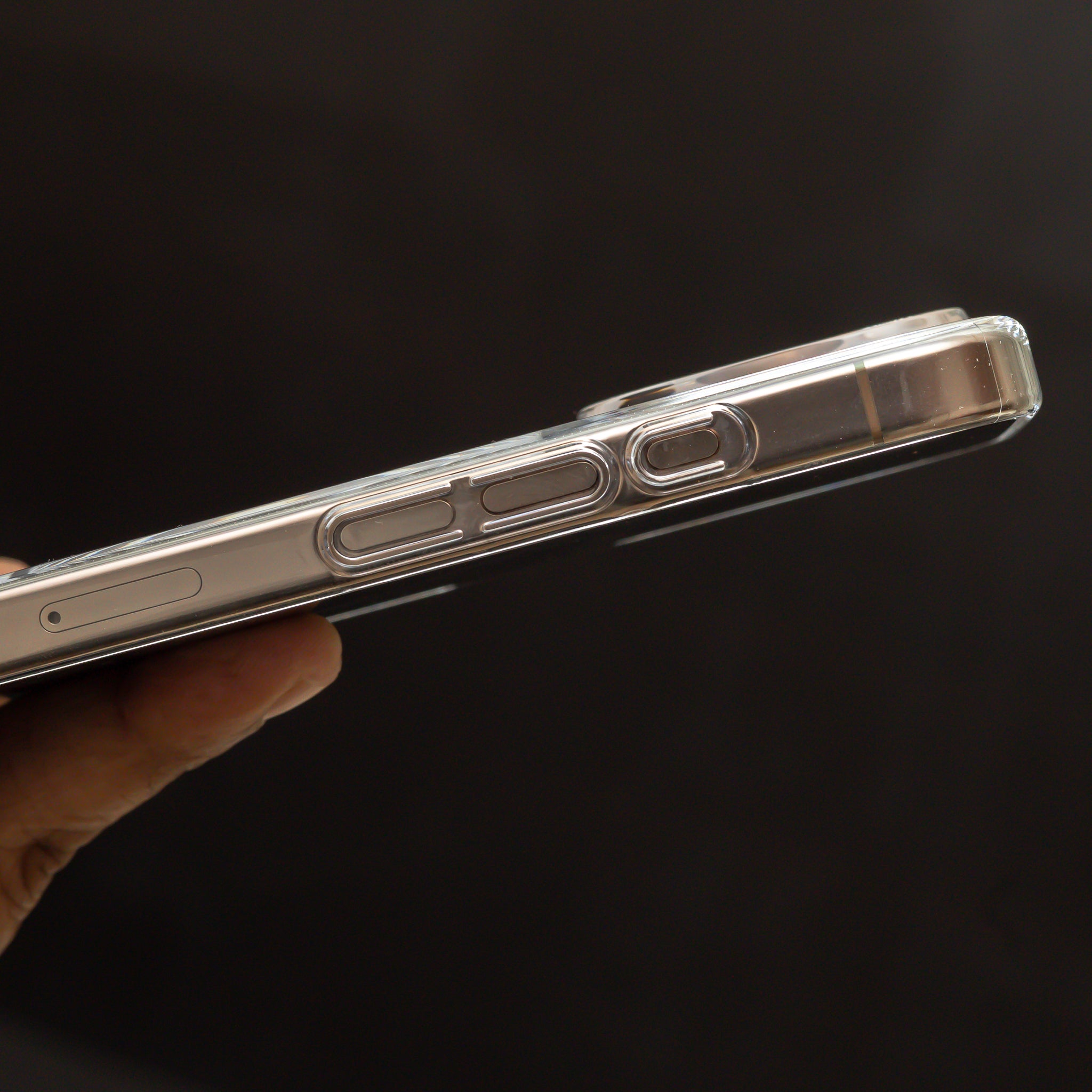 Ultra Clear MagSafe Hard Case (Non-Yellowing)