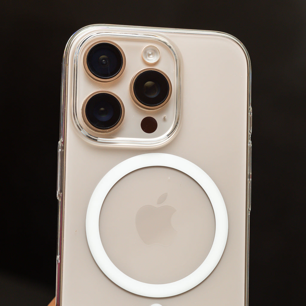 Ultra Clear MagSafe Hard Case (Non-Yellowing)