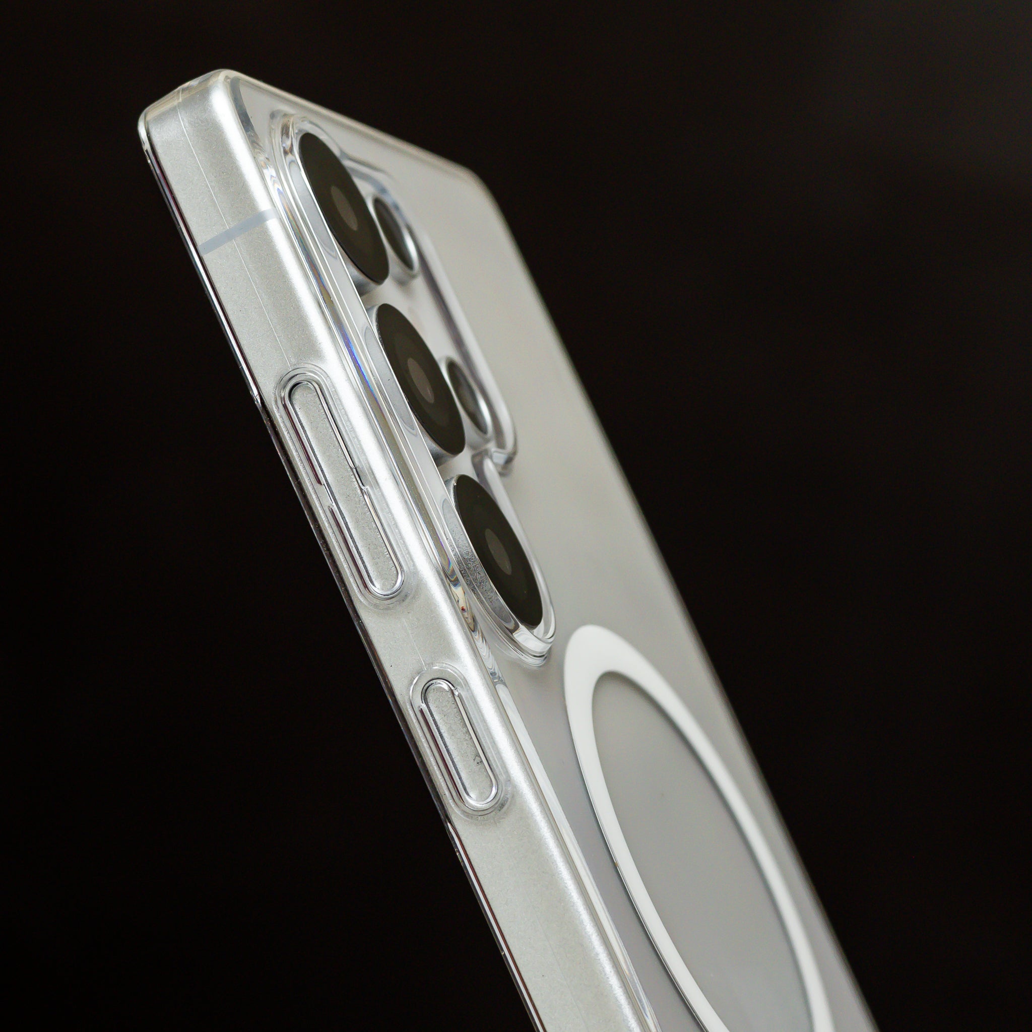 Ultra Clear MagSafe Hard Case (Non-Yellowing)