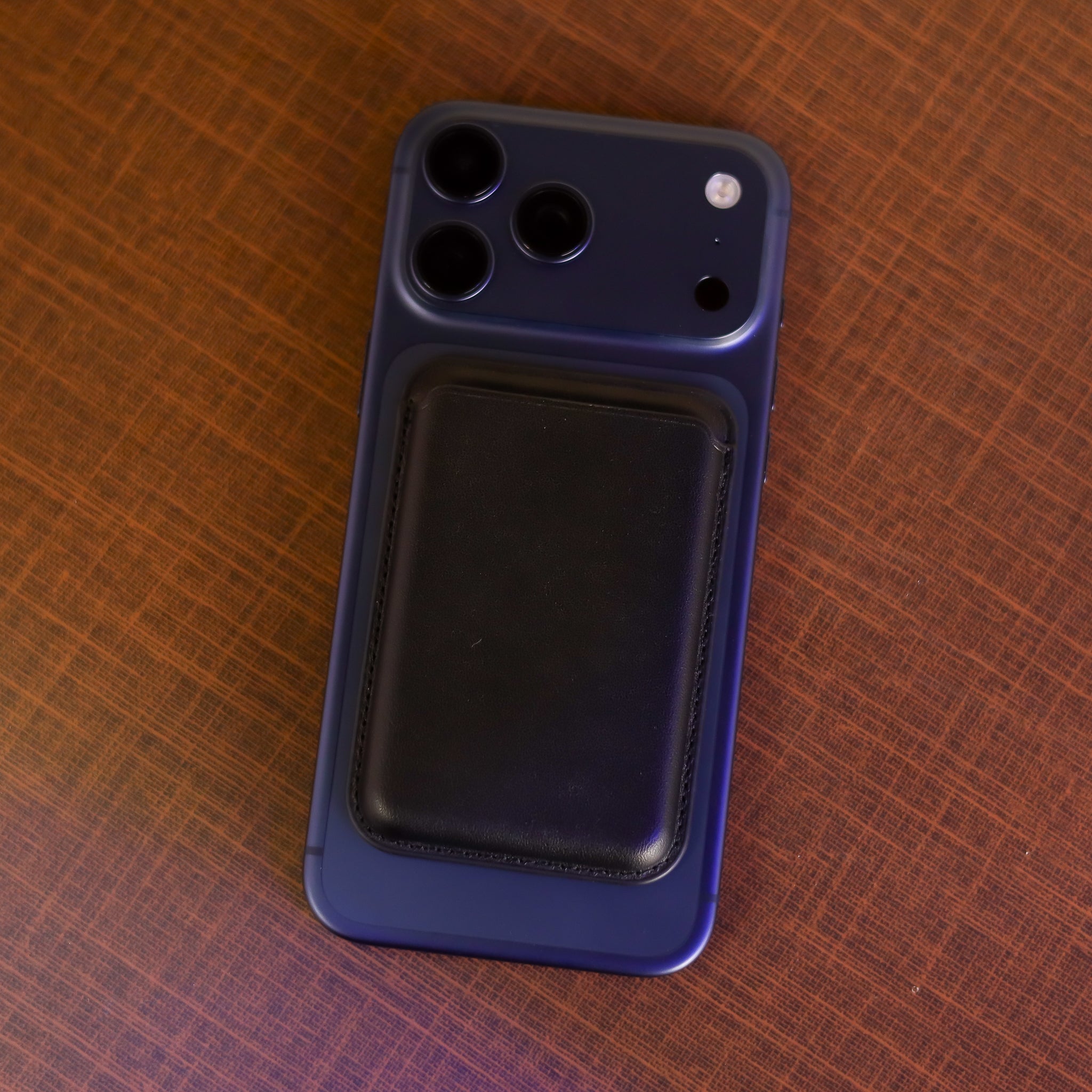 Premium Leather MagSafe Wallet