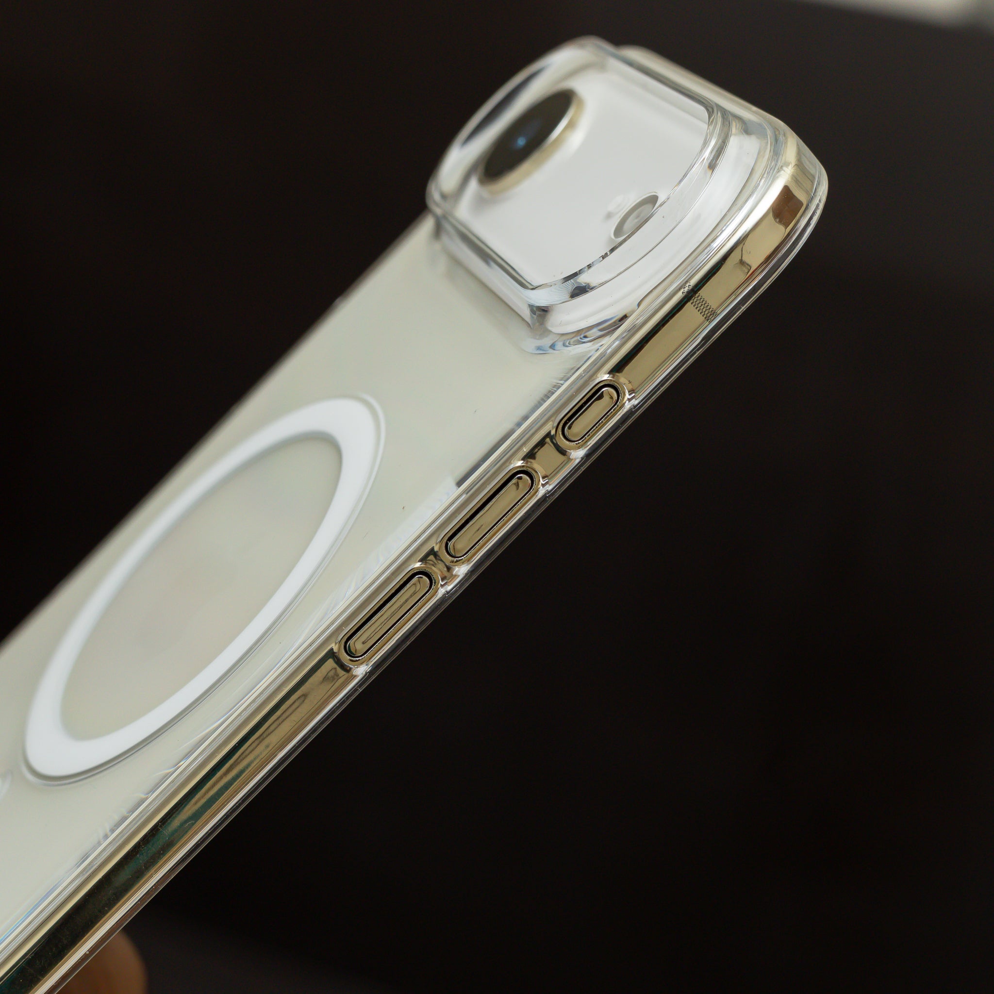 Ultra Clear MagSafe Hard Case (Non-Yellowing)